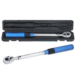 KLUCZ DYNAMOMETRYCZNY 10-60 Nm 3/8" ETUI