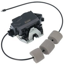 ZAMEK KLAPY BAGAŻNIKA TYŁ MERCEDES 1647400035