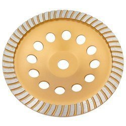 TARCZA DIAMENTOWA DO BETONU GARNKOWA 180MM